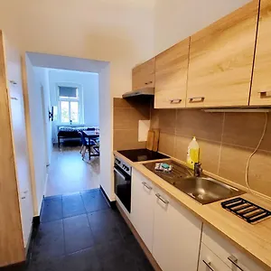 Appartamento - Near Metro Station, Vienna
