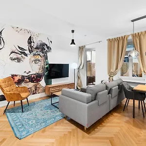 Chic Residences #suite 4 Apartament